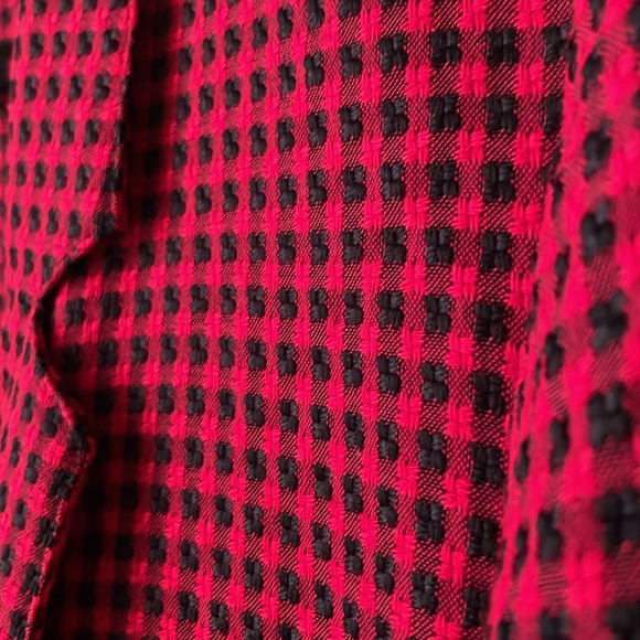 Vintage Requirements red checkered button from blazer with shoulder pads - Picture 4 of 8